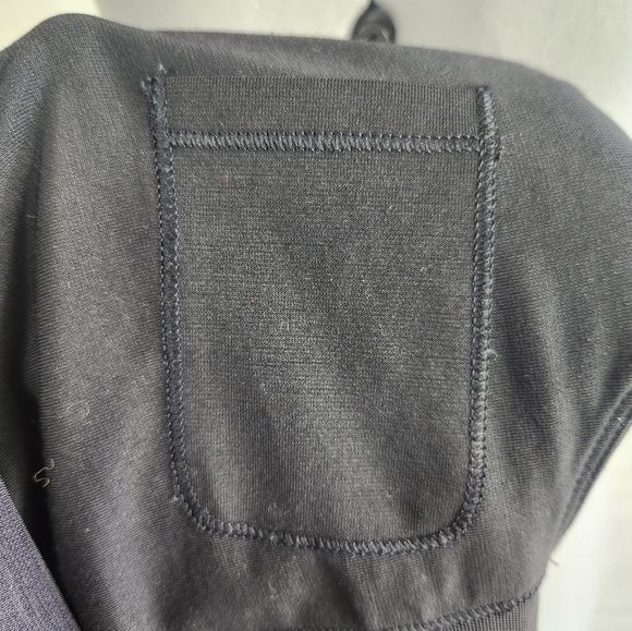 Lululemon Girly Active Peplum Crisscross Back Medium Support Tank Top Black 6 - Picture 12 of 15